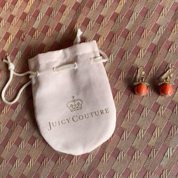 Adorable Juicy Couture Good Tone Flower Earrings With Rhinestones - Picture 2 of 13